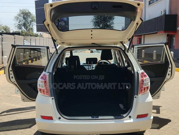 Honda Fit Shuttle 2015 Pearl
