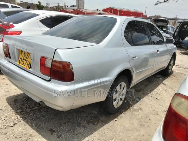 Toyota Camry 2001 Silver