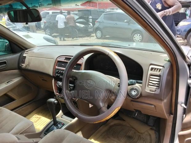 Toyota Camry 2001 Silver