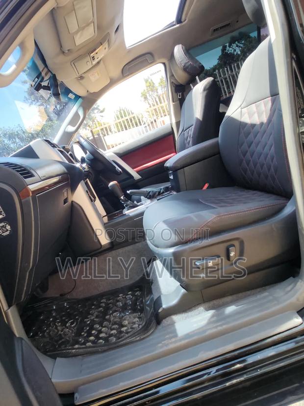 Toyota Land Cruiser Prado 3.0 TD 2012 Black