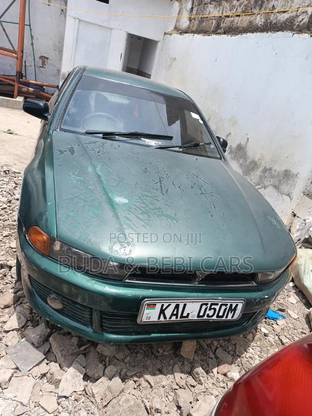 Mitsubishi Galant SW 1998 Green