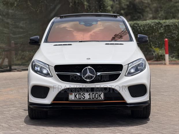 Mercedes-Benz GLE-Class GLE 350d 4MATIC 2018 White