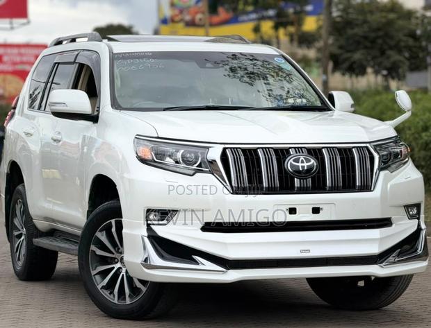 Toyota Land Cruiser Prado 2.8 2021 White