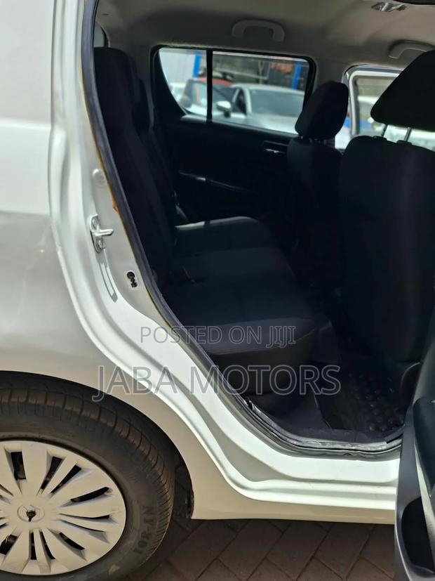 Suzuki Swift 2014 White