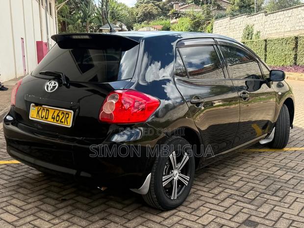 Toyota Auris 2008 Black