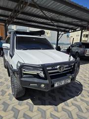 Toyota Land Cruiser 2018 White for sale