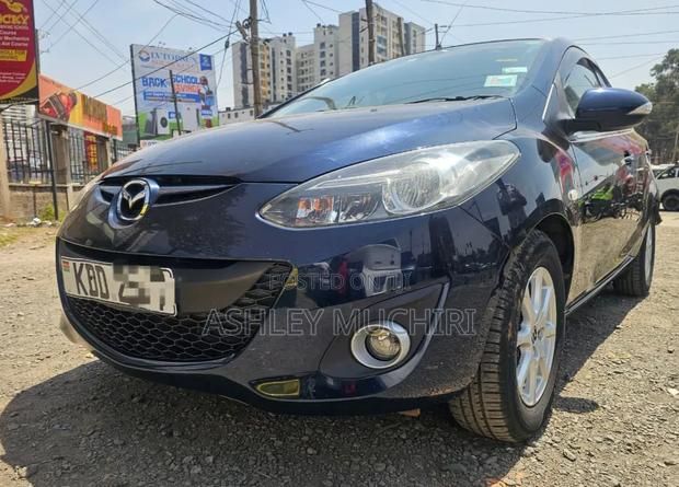 Mazda Demio 2014 Blue