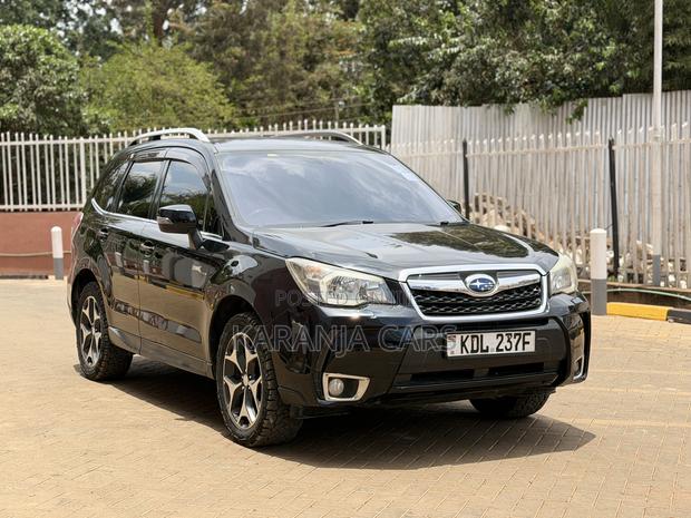 Subaru Forester 2015 Black