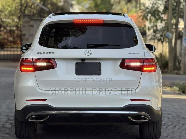 Mercedes-Benz GLC-Class 2019 White