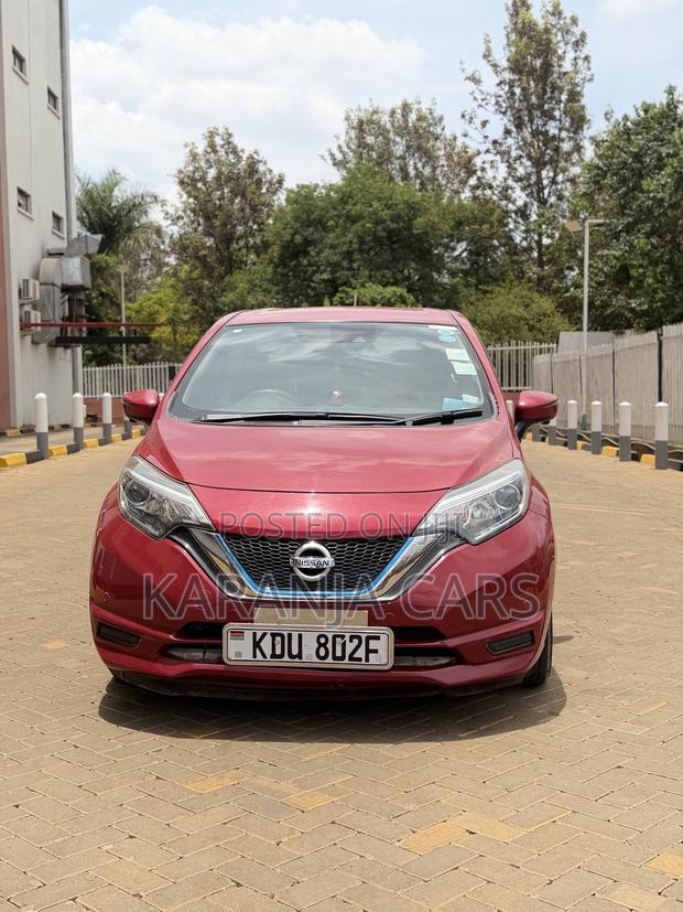 Nissan Note 1.2 Hybrid 2018 Red