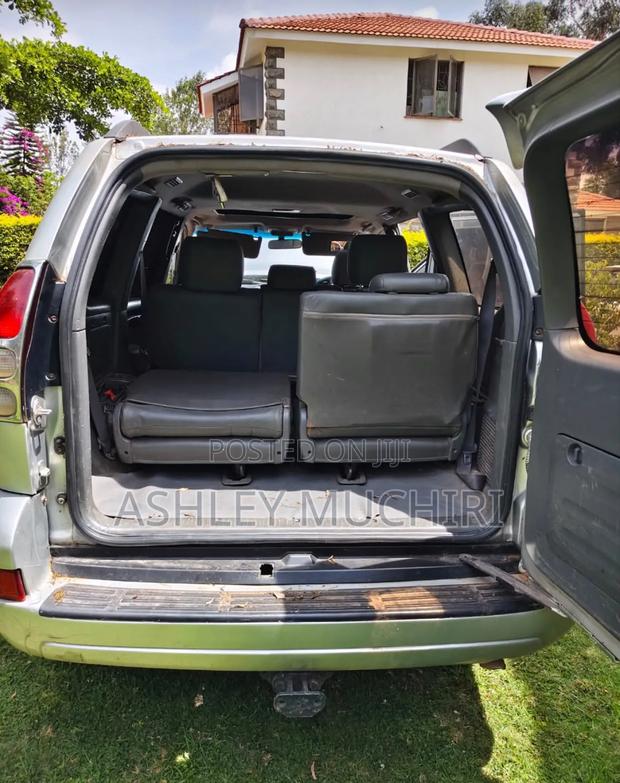 Toyota Land Cruiser Prado 2006 Silver