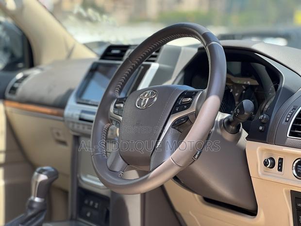 Toyota Land Cruiser Prado 2019 Green