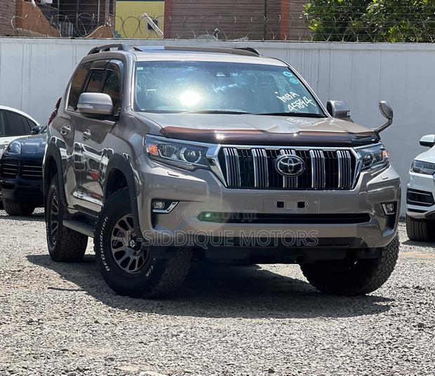 Toyota Land Cruiser Prado 2019 Green