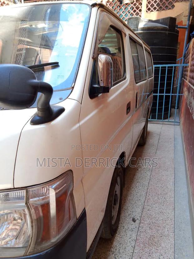 Nissan Caravan 2008 White