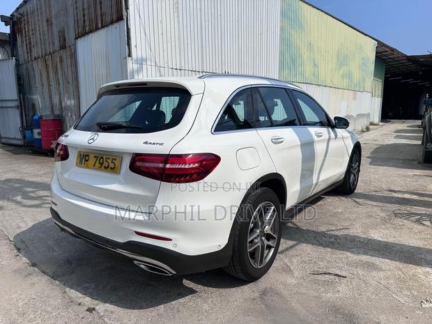 Mercedes-Benz GLC-Class 2019 White