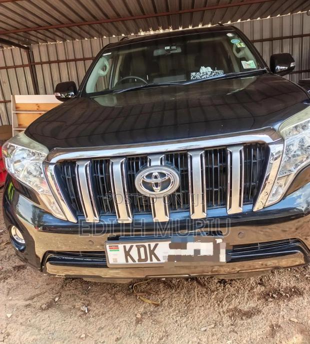 Toyota Land Cruiser Prado 2017 Black