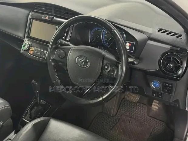 Toyota Axio 2019 Pearl