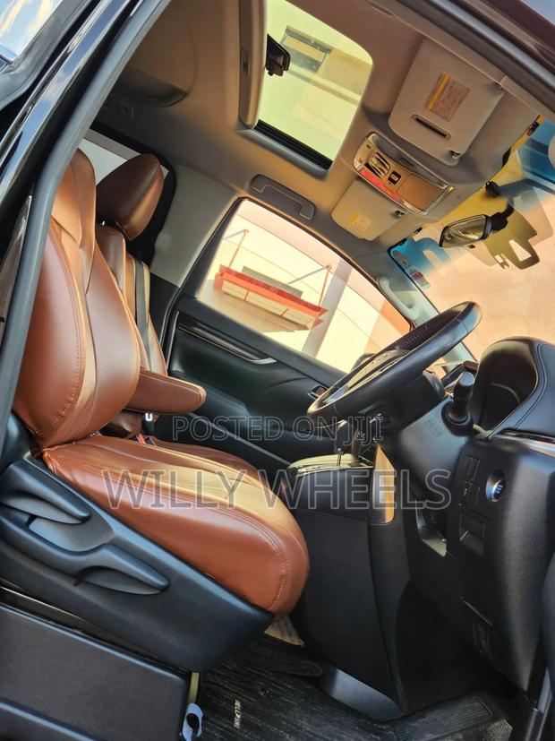Toyota Vellfire 2.5 Z 2018 Black