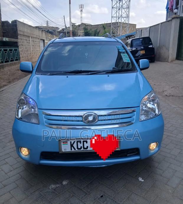 Toyota Raum 2009 Blue