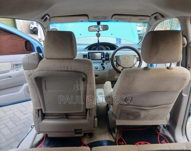 Toyota Raum 2009 Blue