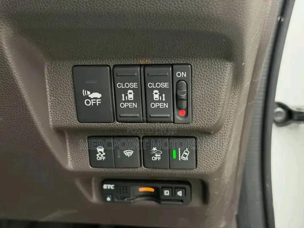 Honda Freed 2019 White
