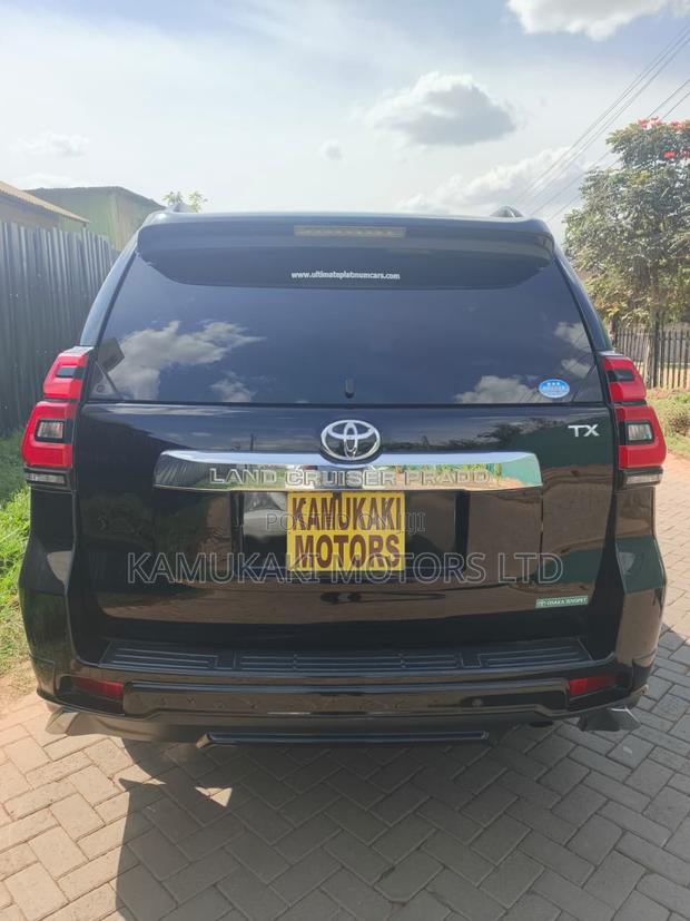 Toyota Land Cruiser Prado 2.7 2018 Black
