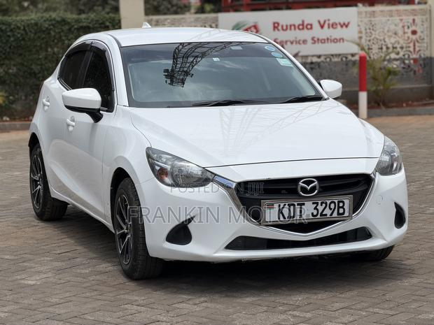 Mazda Demio 2018 White