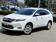 Toyota Harrier 2.0 2017 Pearl for sale