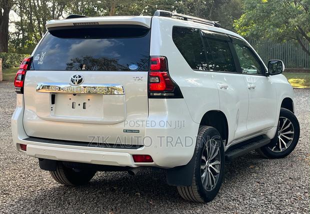 Toyota Land Cruiser Prado 2020 White