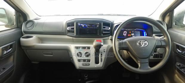 Toyota Pixis Epoch 2019 White