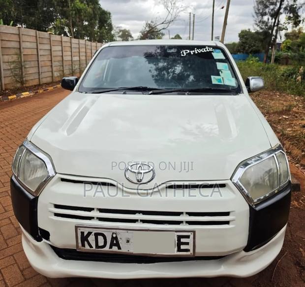 Toyota Probox 2014 White