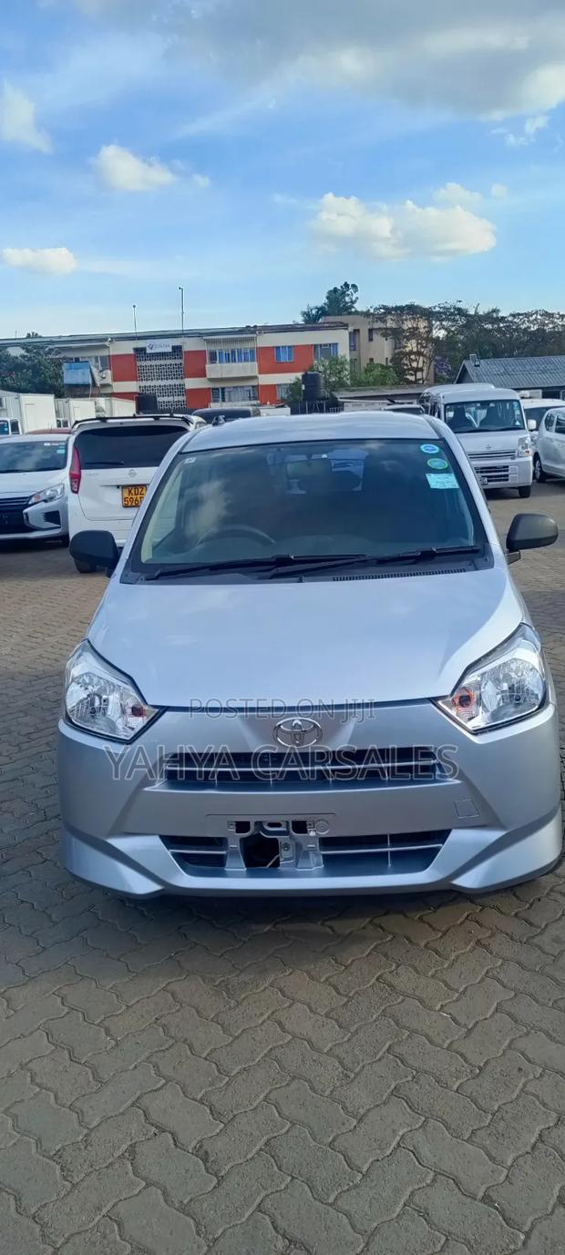 Toyota Pixis Epoch 2019 Silver