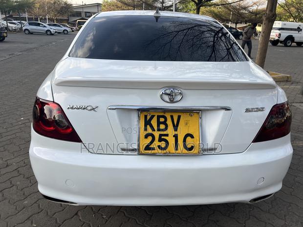 Toyota Mark X 2006 White