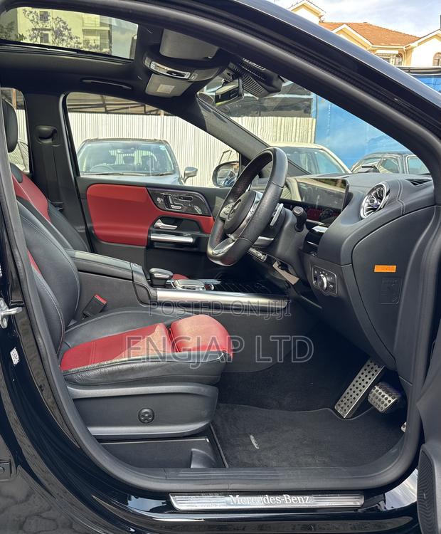 Mercedes-Benz B-Class B180 Petrol 2019 Black