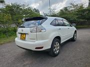 Toyota Harrier 2012 White for sale