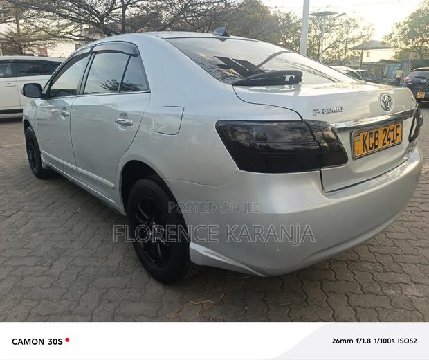 Toyota Premio 2009 Silver