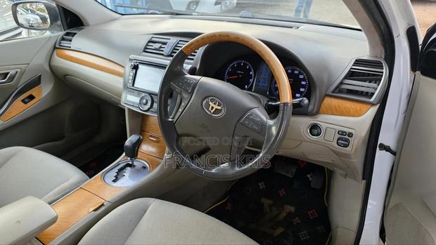 Toyota Premio 2009 Pearl