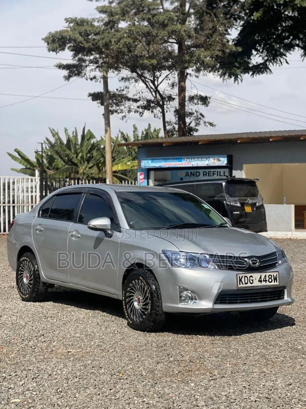 Toyota Axio 1.5 X 2WD 2015 Silver