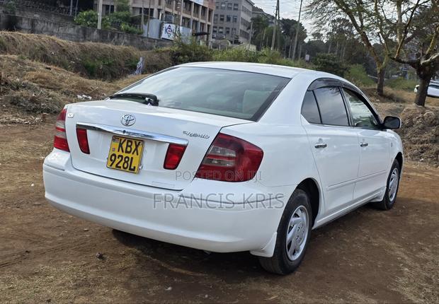 Toyota Premio 2006