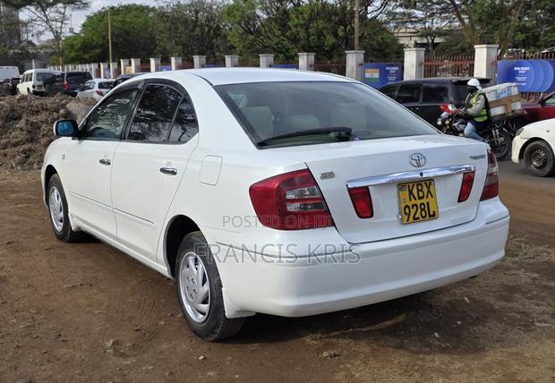 Toyota Premio 2006