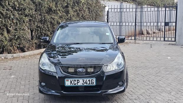 Subaru Legacy 2010 Black