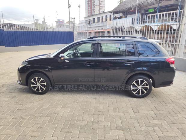 Toyota Corolla Fielder 1.5 Petrol AWD 2019 Black