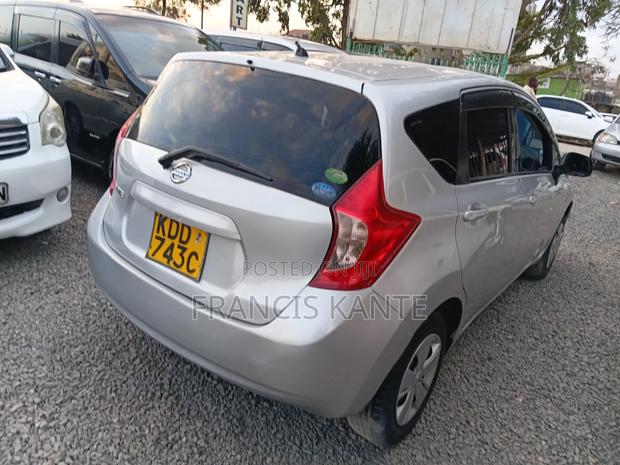 Nissan Note 2014 Silver