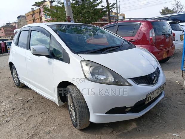 Honda Fit 2010 White