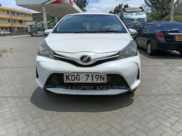 Toyota Vitz 2014 White