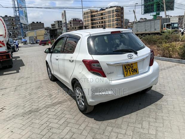 Toyota Vitz 2014 White