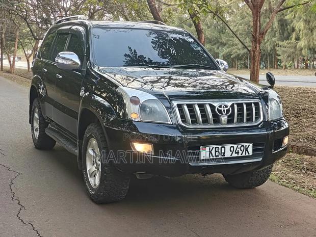 Toyota Land Cruiser Prado 2005 Black