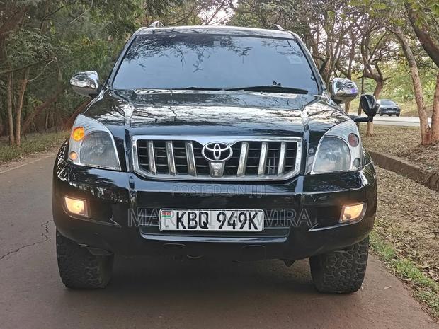 Toyota Land Cruiser Prado 2005 Black