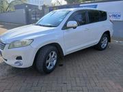 Toyota Vanguard 2010 White for sale