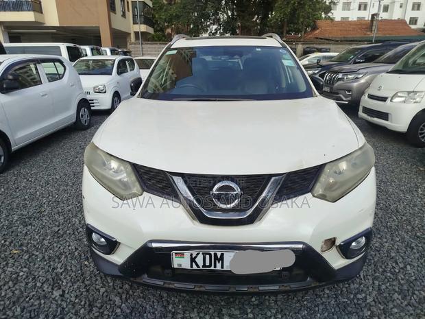 Nissan X-Trail 2017 White